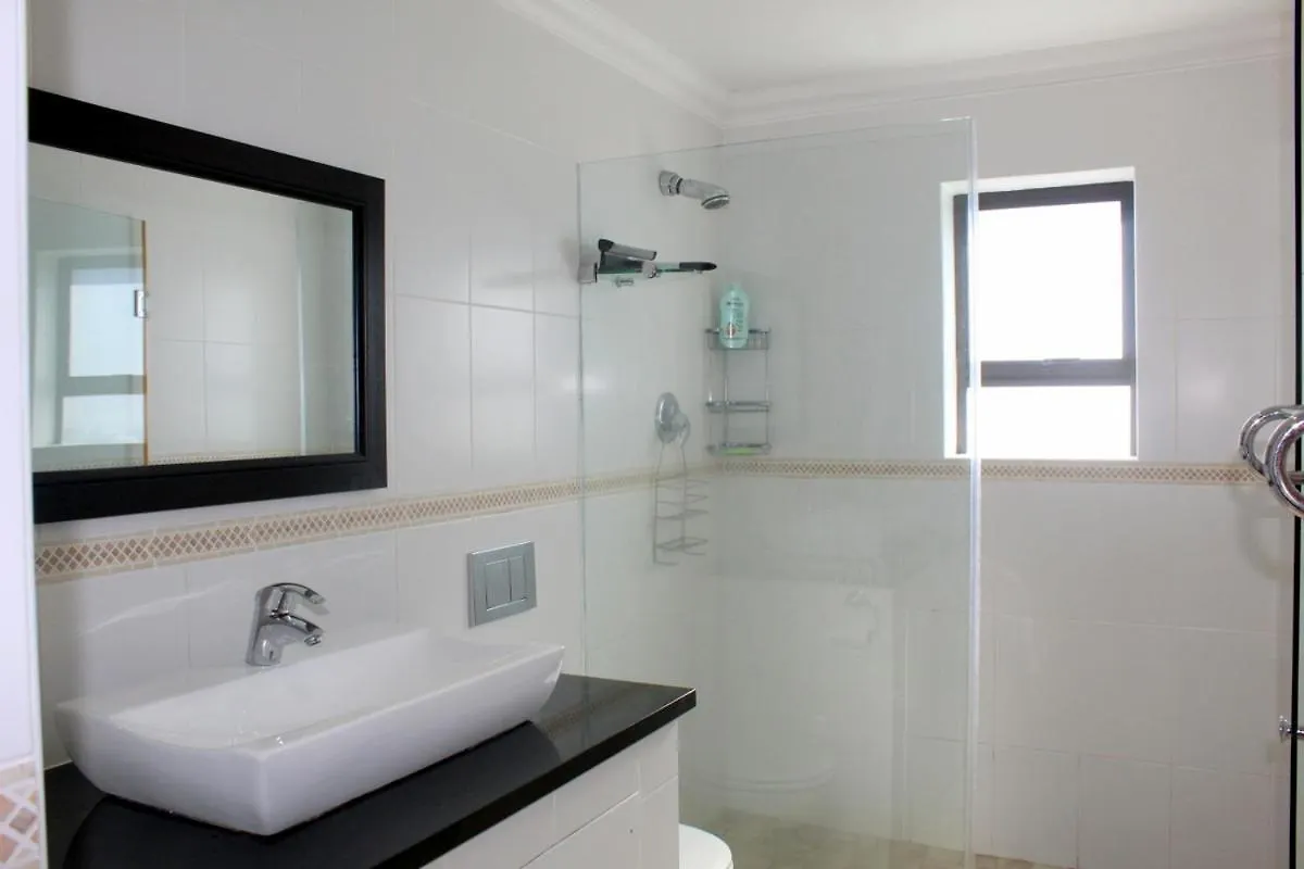 Hotel Suryia Sleeps Kapstadt Gasthof